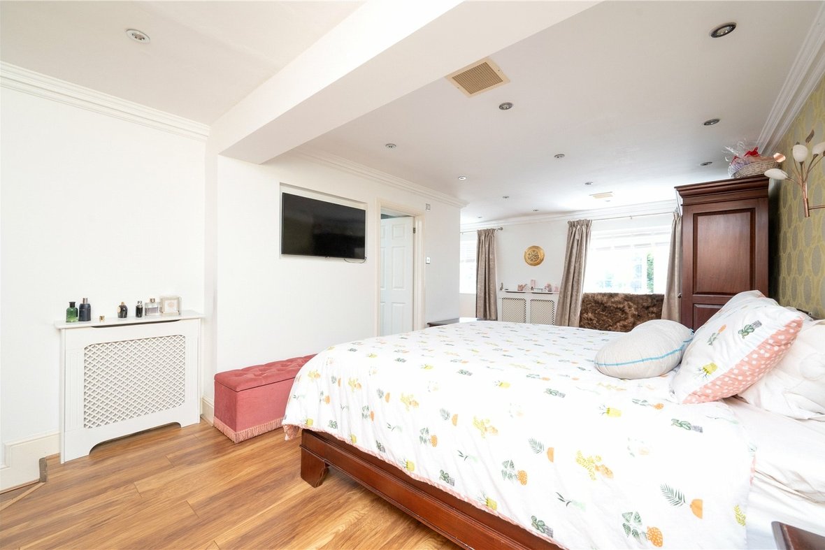 5 Bedroom House New InstructionHouse New Instruction in St. Albans Road West, Hatfield, Hertfordshire - View 16 - Collinson Hall