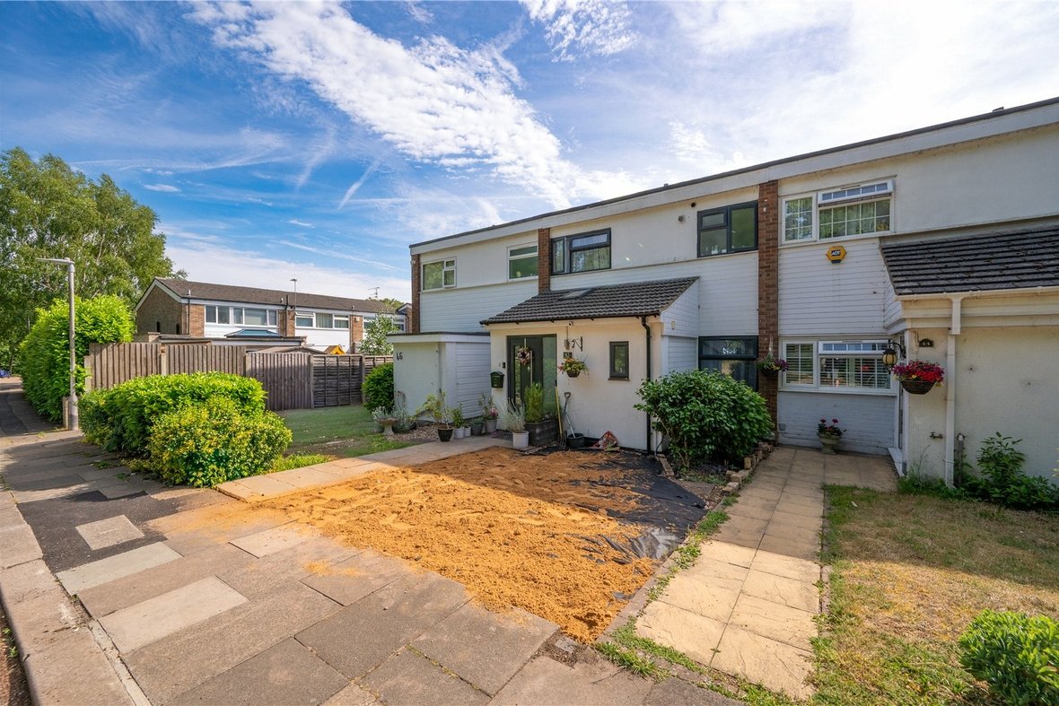 4 Bedroom House New InstructionHouse New Instruction in Whitecroft, St. Albans, Hertfordshire - View 1 - Collinson Hall