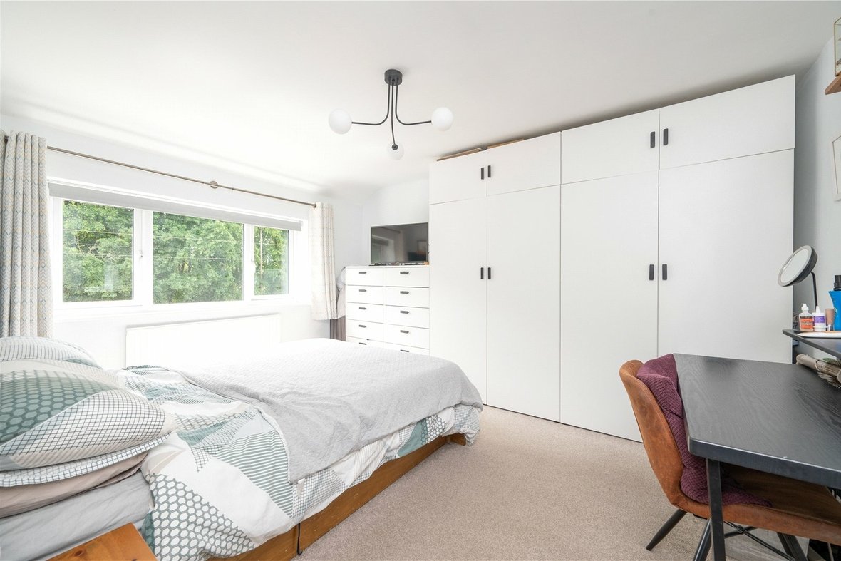 3 Bedroom House New InstructionHouse New Instruction in Hill End Lane, St. Albans, Hertfordshire - View 8 - Collinson Hall
