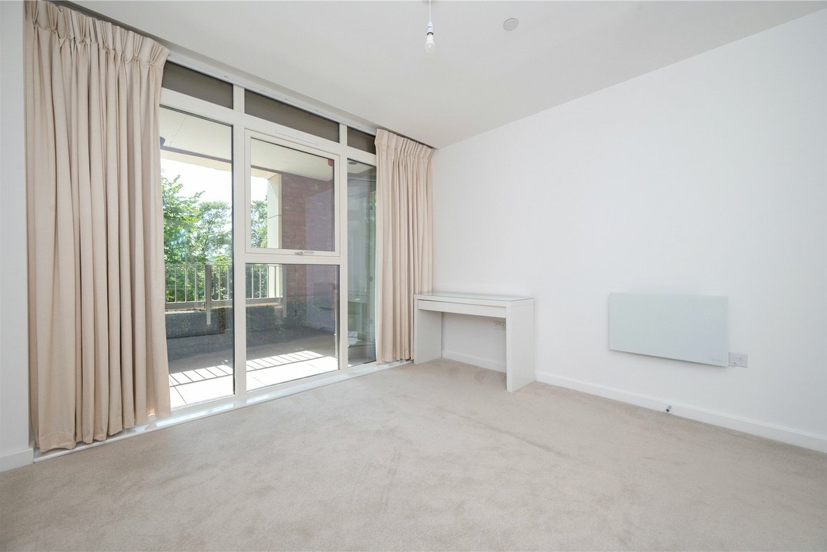 1 Bedroom Apartment New InstructionApartment New Instruction in Grosvenor Road, St. Albans, Hertfordshire - View 4 - Collinson Hall