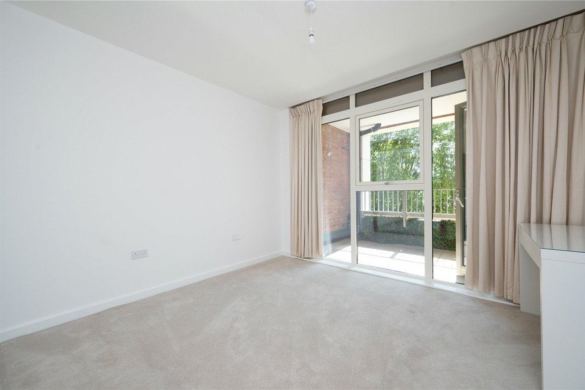 1 Bedroom Apartment New InstructionApartment New Instruction in Grosvenor Road, St. Albans, Hertfordshire - View 9 - Collinson Hall