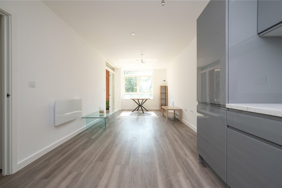 1 Bedroom Apartment New InstructionApartment New Instruction in Grosvenor Road, St. Albans, Hertfordshire - View 14 - Collinson Hall