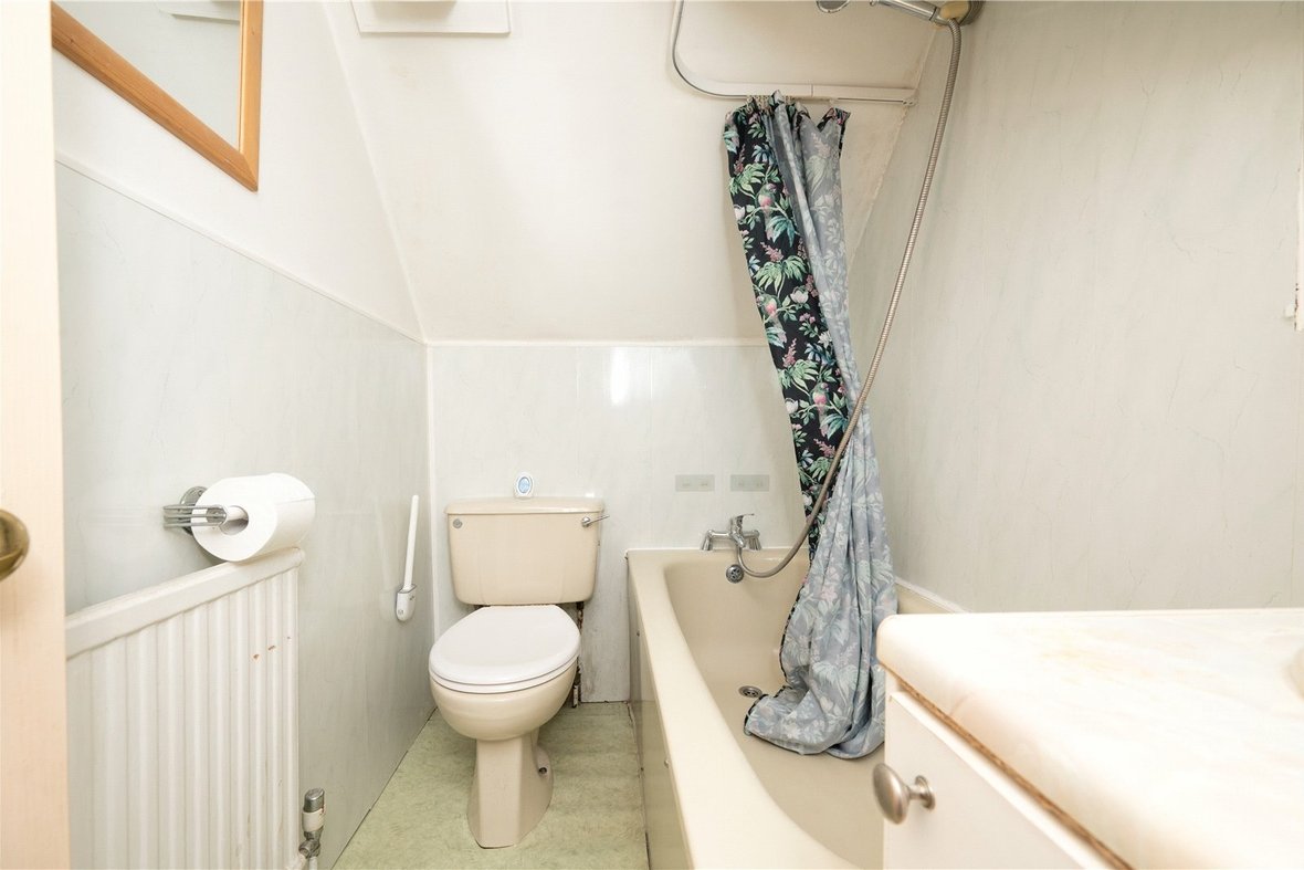 1 Bedroom  New Instruction New Instruction in Beaconsfield Road, St. Albans, Hertfordshire - View 5 - Collinson Hall
