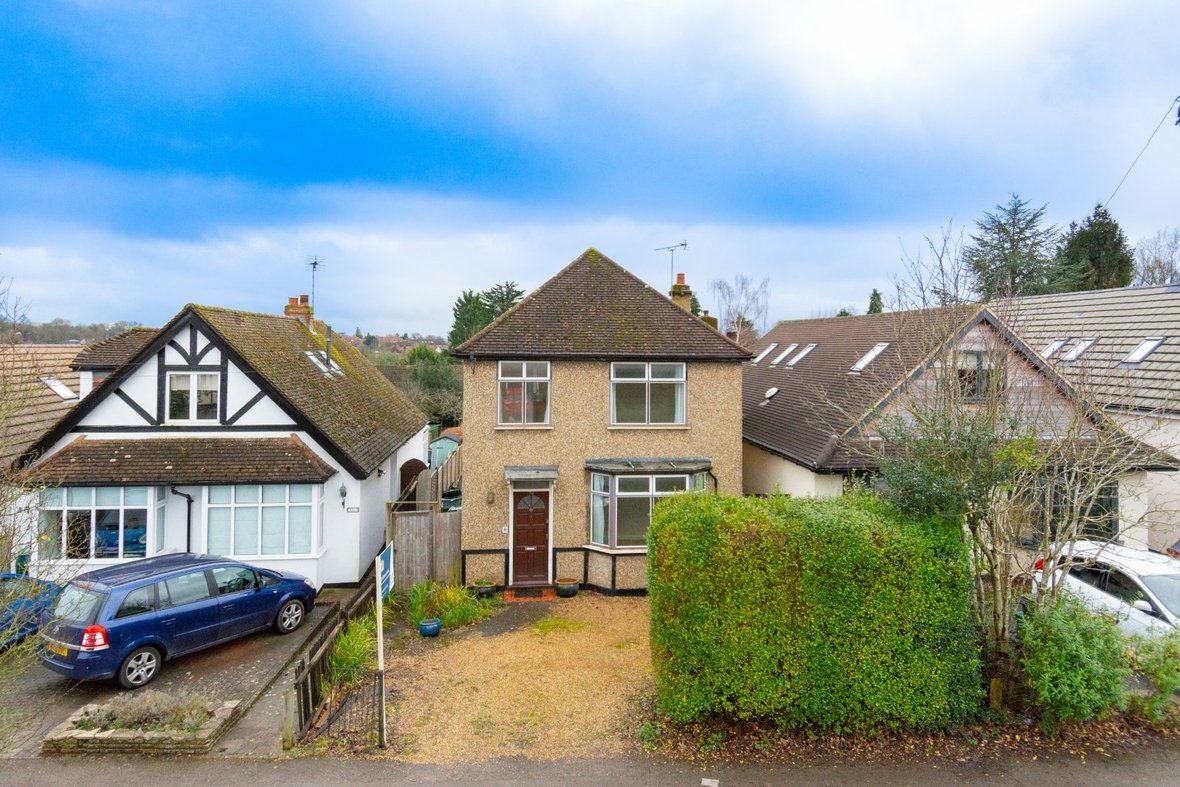 3 Bedroom House Let in Green Lane, St. Albans, Hertfordshire - View 10 - Collinson Hall
