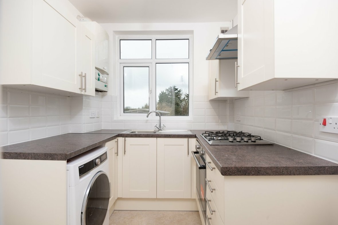 3 Bedroom House Let in Green Lane, St. Albans, Hertfordshire - View 3 - Collinson Hall