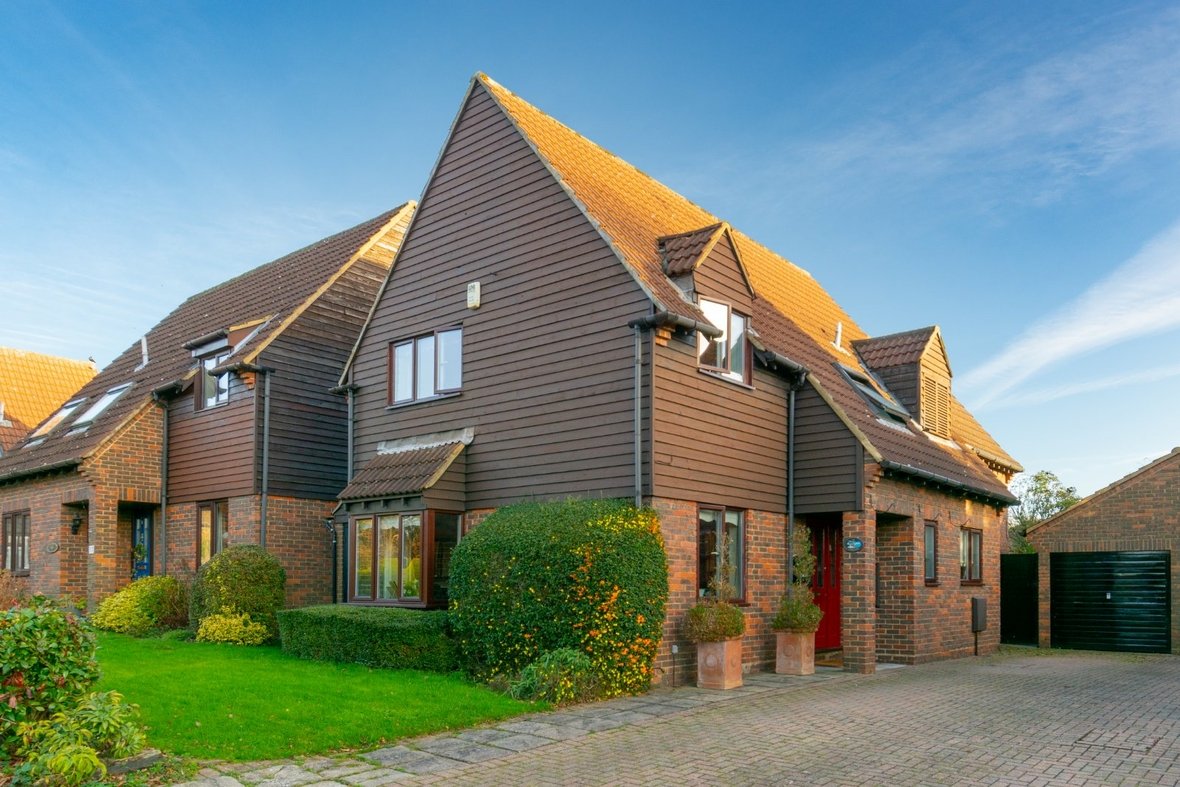 4 Bedroom House Sold Subject to Contract in Old Orchard, Park Street, St. Albans - View 1 - Collinson Hall