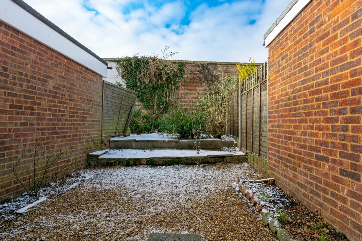 1 Bedroom House Let AgreedHouse Let Agreed in Inkerman Road, St. Albans, Hertfordshire - View 6 - Collinson Hall