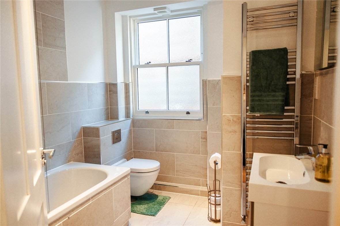 2 Bedroom Apartment New InstructionApartment New Instruction in Chaucer House, Upper Marlborough Road, St. Albans - View 5 - Collinson Hall