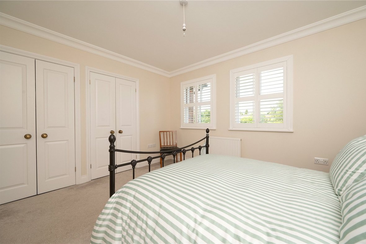 7 Bedroom House Sold Subject to ContractHouse Sold Subject to Contract in Watford Road, St. Albans, Hertfordshire - View 6 - Collinson Hall