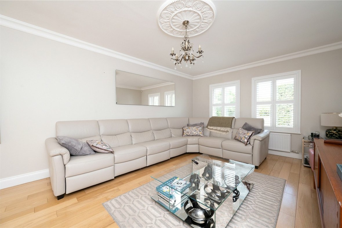7 Bedroom House Sold Subject to ContractHouse Sold Subject to Contract in Watford Road, St. Albans, Hertfordshire - View 19 - Collinson Hall