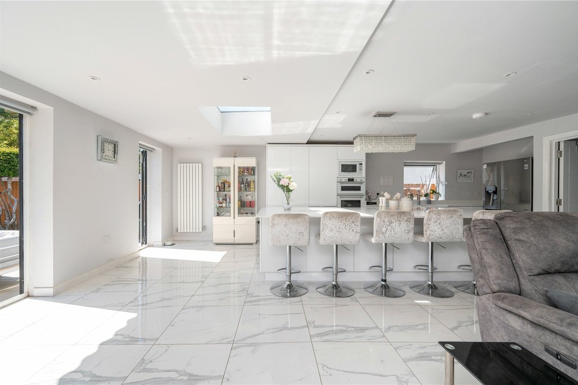 2 Bedroom House New InstructionHouse New Instruction in High Street, Colney Heath, St. Albans - View 9 - Collinson Hall