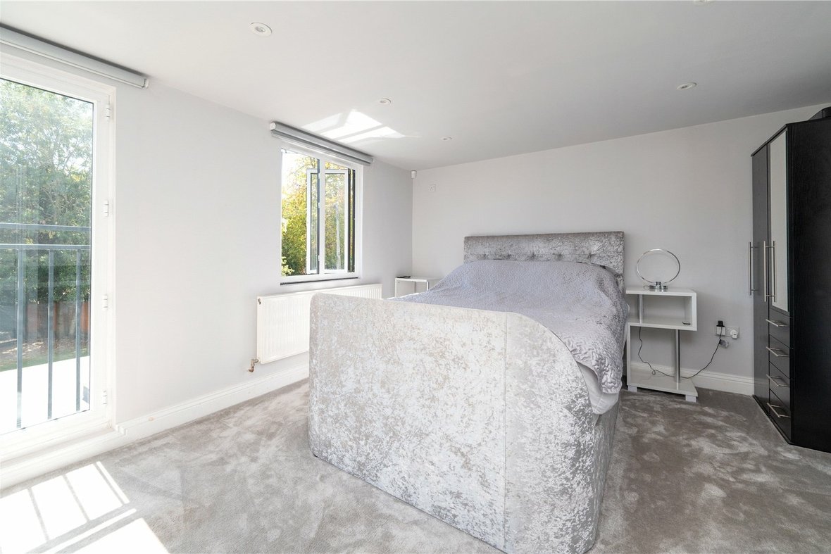 2 Bedroom House New InstructionHouse New Instruction in High Street, Colney Heath, St. Albans - View 11 - Collinson Hall