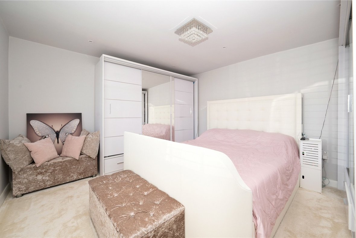 2 Bedroom House New InstructionHouse New Instruction in High Street, Colney Heath, St. Albans - View 7 - Collinson Hall