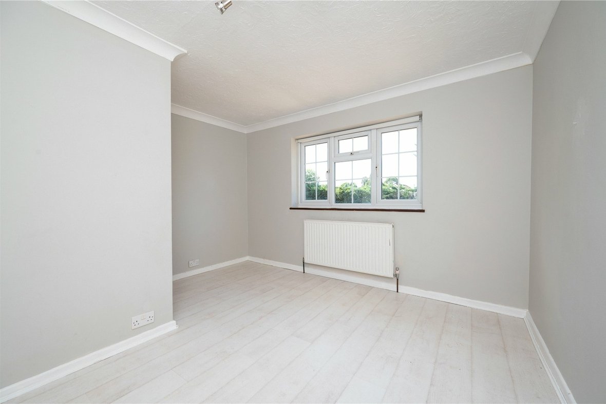 3 Bedroom House New InstructionHouse New Instruction in Hunters Ride, Bricket Wood, St. Albans - View 12 - Collinson Hall