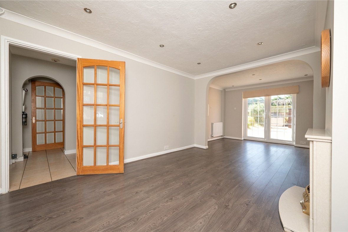 3 Bedroom House New InstructionHouse New Instruction in Hunters Ride, Bricket Wood, St. Albans - View 5 - Collinson Hall