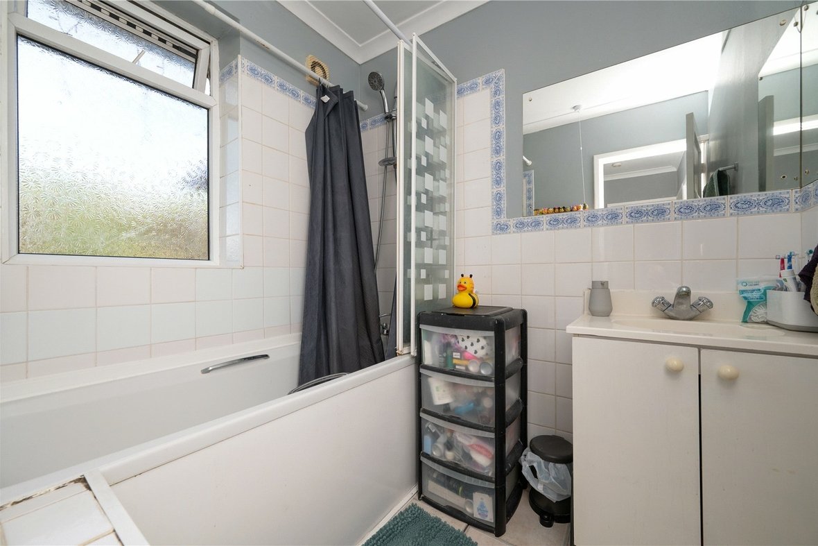 3 Bedroom House New InstructionHouse New Instruction in Berners Drive, St. Albans, Hertfordshire - View 10 - Collinson Hall