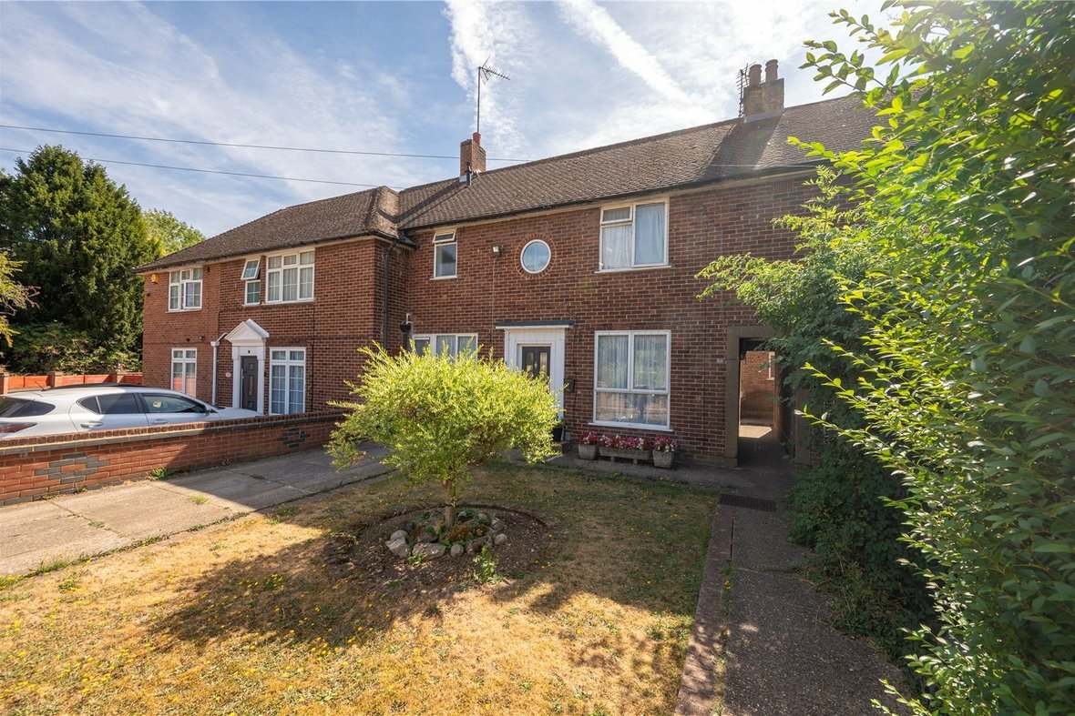 3 Bedroom House New InstructionHouse New Instruction in Berners Drive, St. Albans, Hertfordshire - View 13 - Collinson Hall