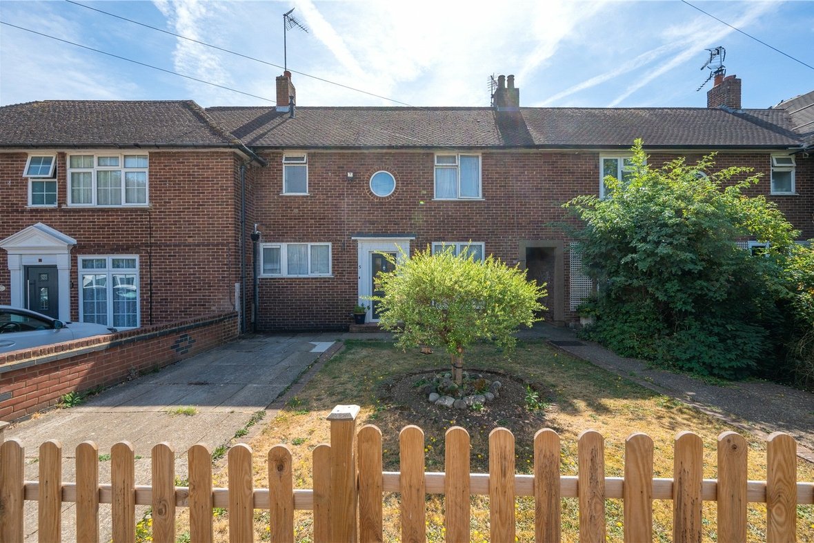 3 Bedroom House New InstructionHouse New Instruction in Berners Drive, St. Albans, Hertfordshire - View 14 - Collinson Hall