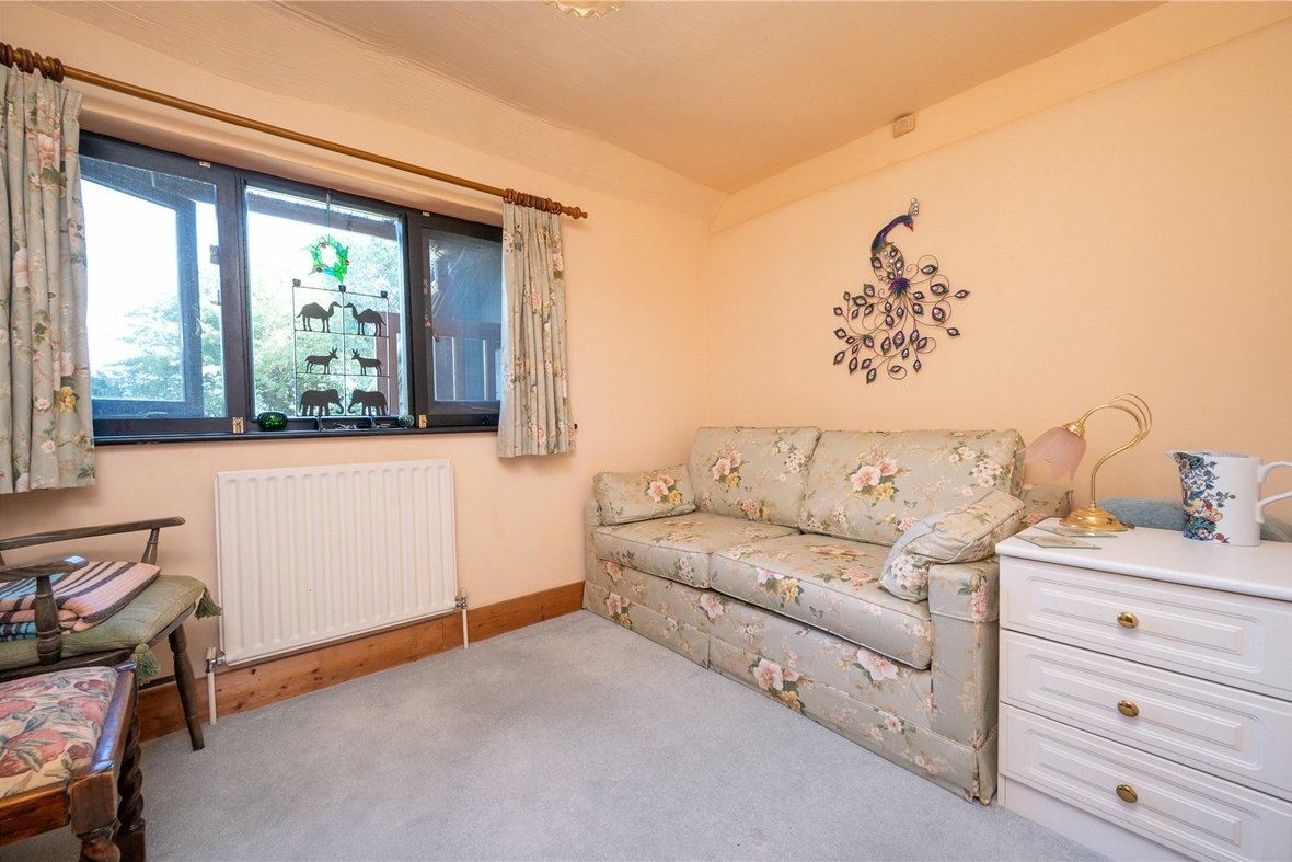 2 Bedroom Bungalow New InstructionBungalow New Instruction in Hemel Hempstead Road, Leverstock Green, Hertfordshire - View 4 - Collinson Hall