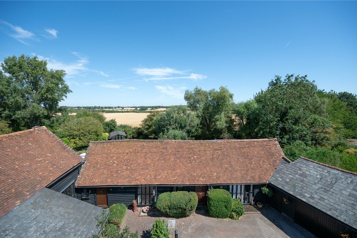 2 Bedroom Bungalow New InstructionBungalow New Instruction in Hemel Hempstead Road, Leverstock Green, Hertfordshire - View 8 - Collinson Hall