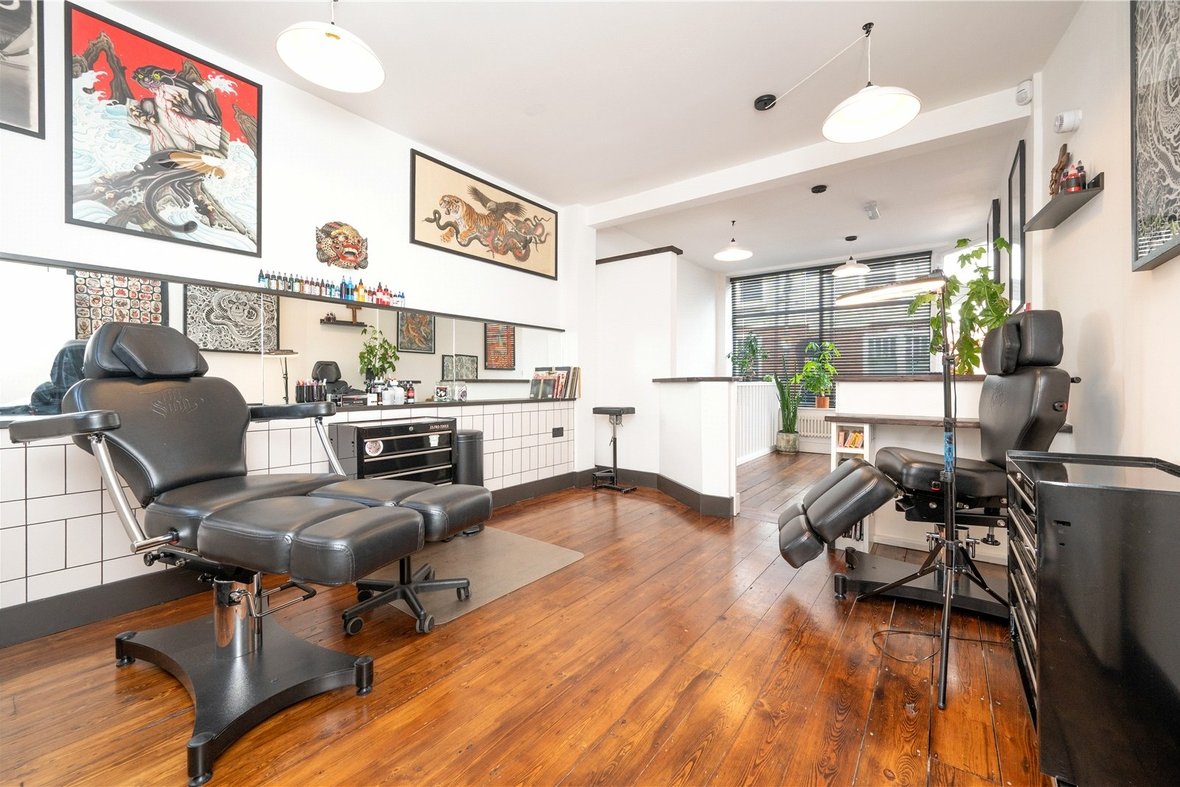 retail Let Agreed in Catherine Street, St. Albans, Hertfordshire - View 3 - Collinson Hall