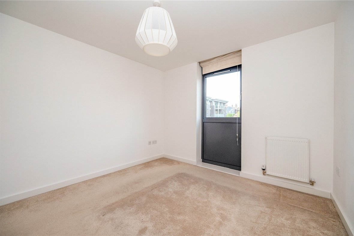 2 Bedroom Apartment Let AgreedApartment Let Agreed in Newsom Place, St. Peters Road, St. Albans - View 4 - Collinson Hall