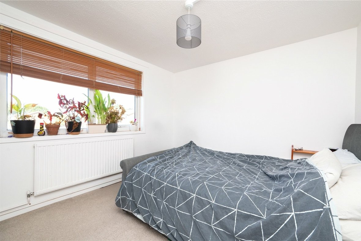1 Bedroom Apartment Let AgreedApartment Let Agreed in Gordon House, Gordon Close, St. Albans - View 4 - Collinson Hall