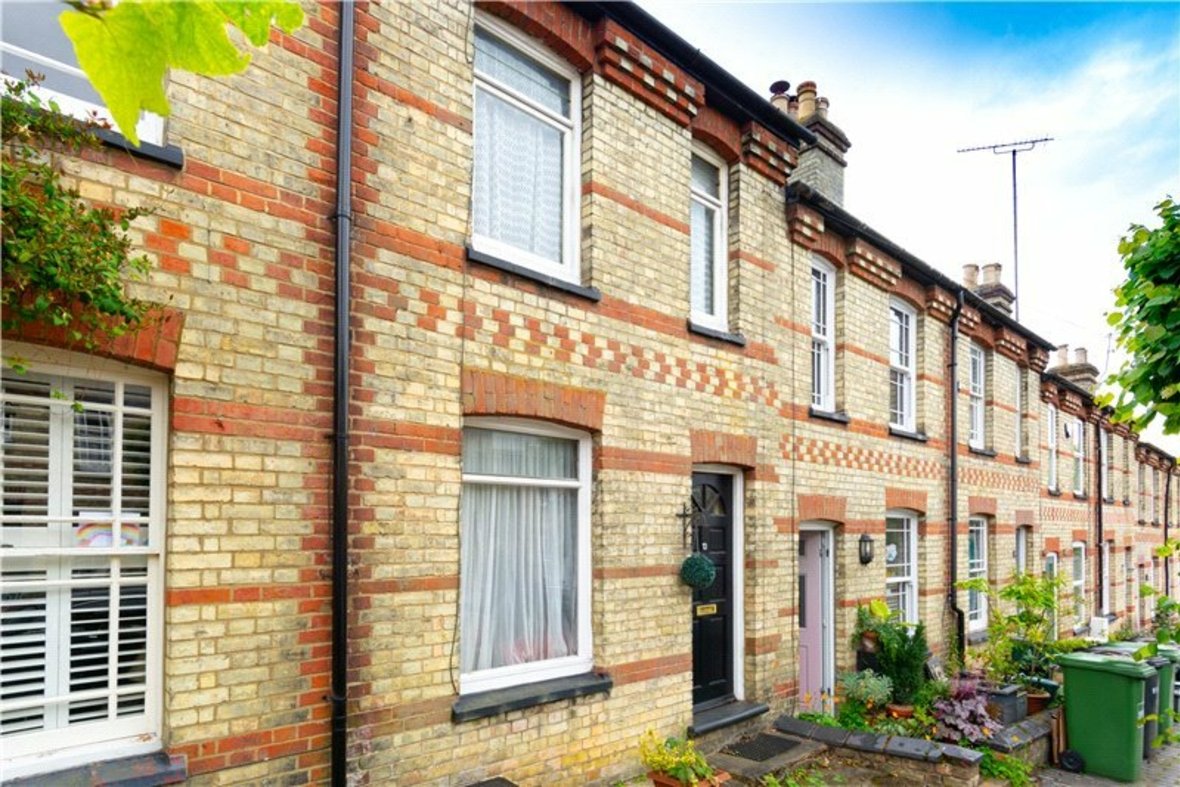 2 Bedroom House Sold Subject to Contract in Thornton Street, St. Albans, Hertfordshire - View 11 - Collinson Hall
