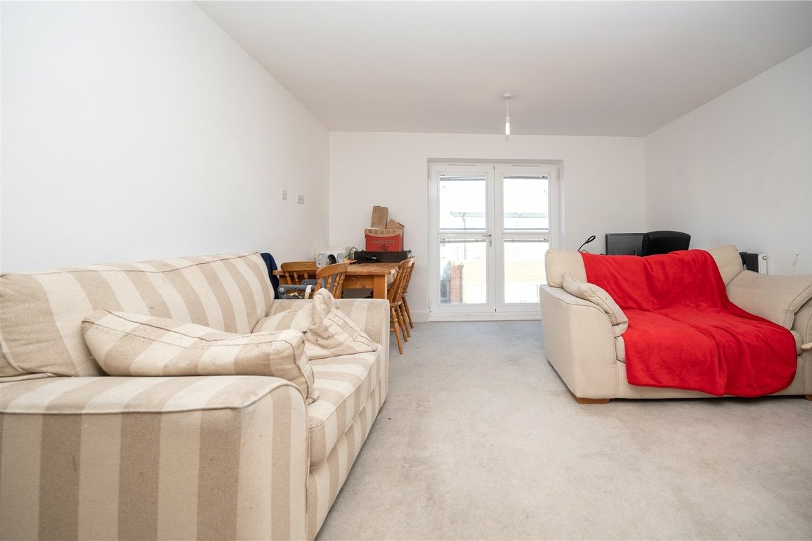 1 Bedroom Apartment LetApartment Let in Barcino House, Charrington Place, St. Albans - View 9 - Collinson Hall