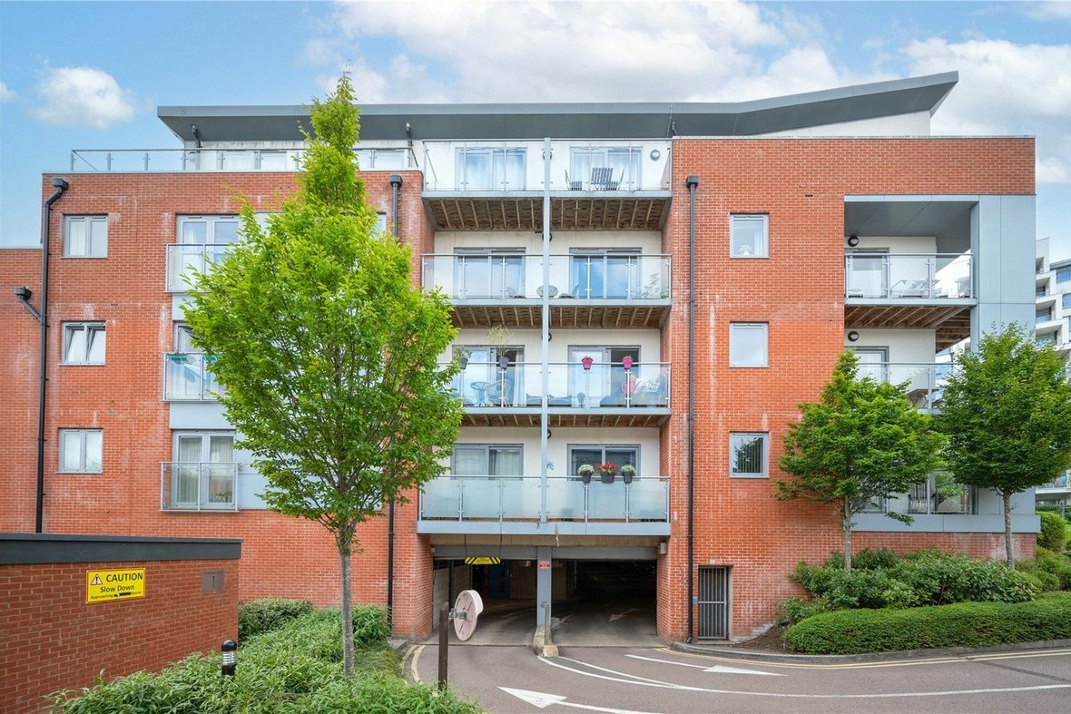 1 Bedroom Apartment Let AgreedApartment Let Agreed in Barcino House, Charrington Place, St. Albans - View 8 - Collinson Hall