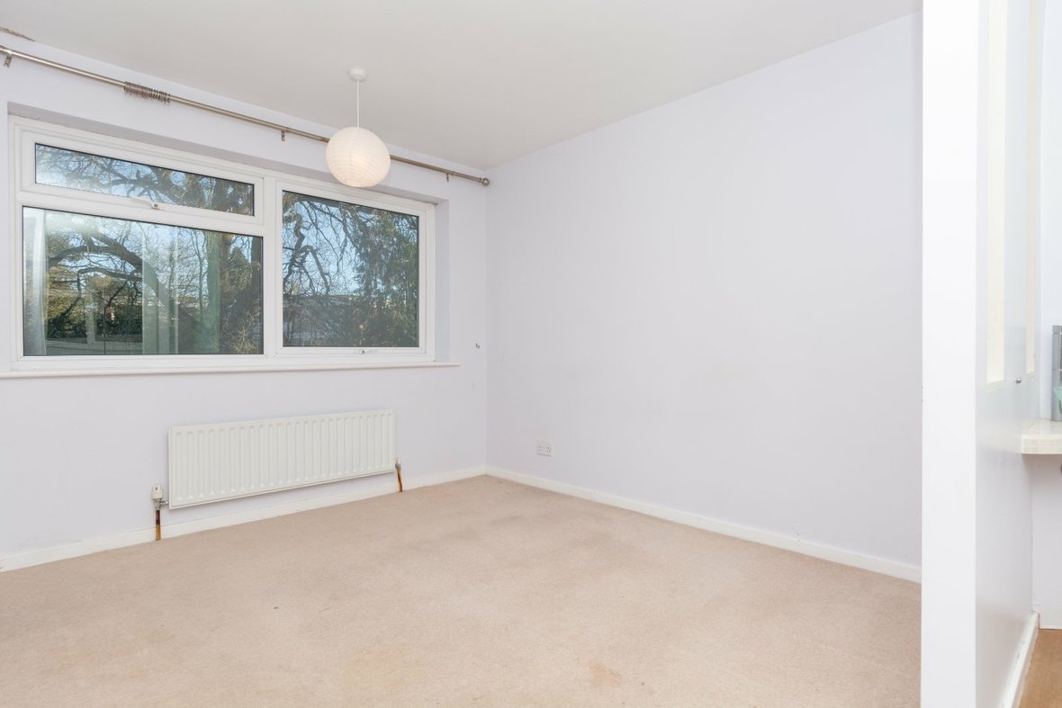 3 Bedroom House LetHouse Let in Althorp Road, St. Albans, Hertfordshire - View 7 - Collinson Hall