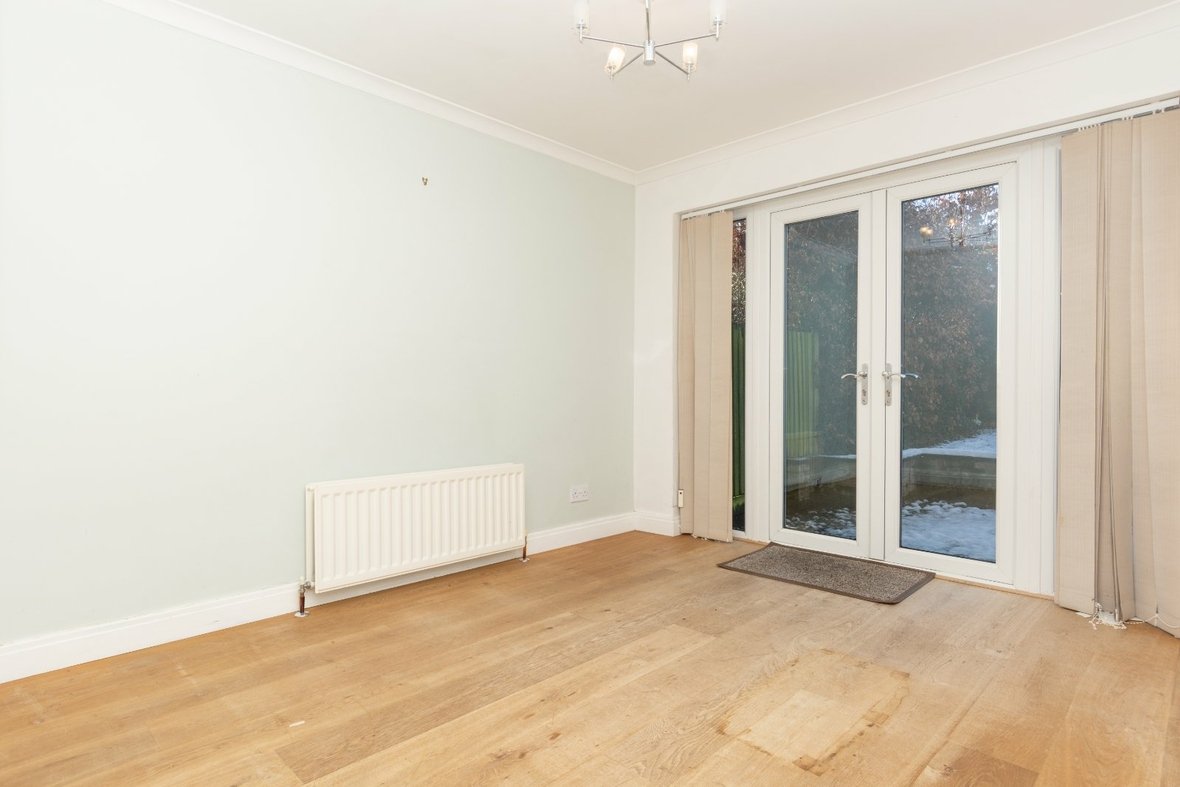 3 Bedroom House LetHouse Let in Althorp Road, St. Albans, Hertfordshire - View 3 - Collinson Hall