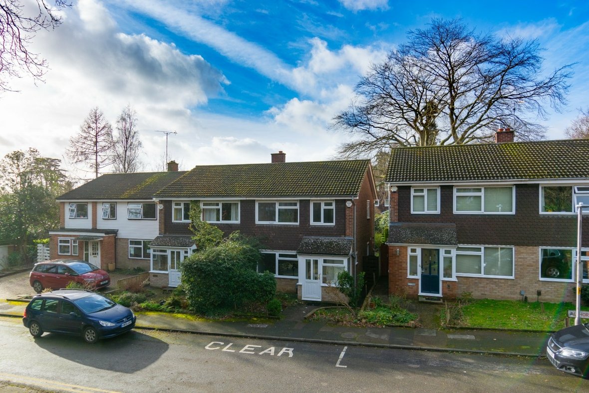 3 Bedroom House LetHouse Let in Althorp Road, St. Albans, Hertfordshire - View 1 - Collinson Hall