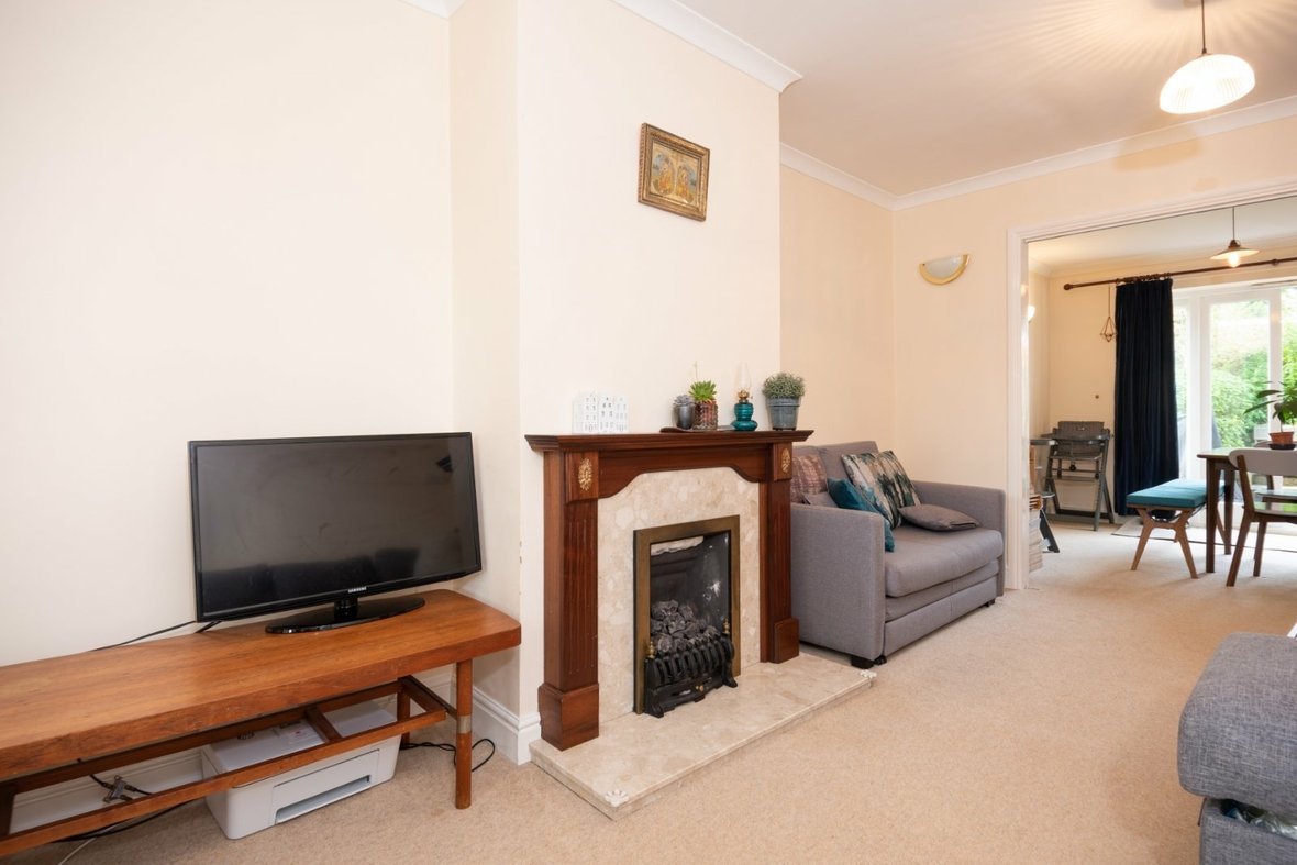 3 Bedroom House Let AgreedHouse Let Agreed in Laurel Edge, Avenue Road, St. Albans - View 11 - Collinson Hall