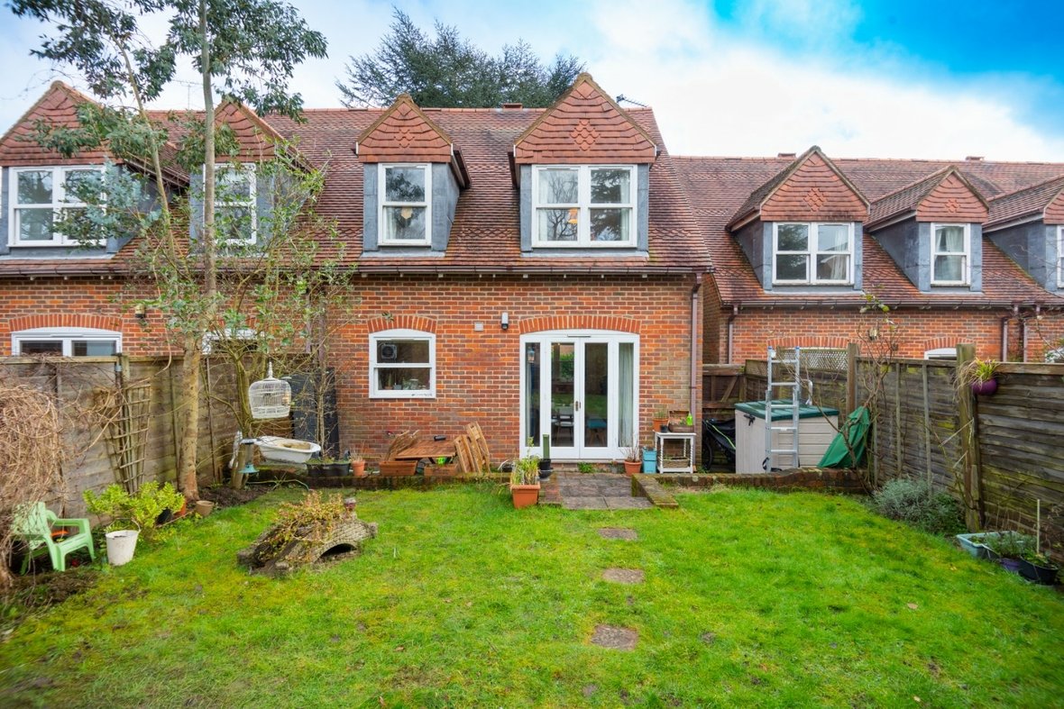 3 Bedroom House Let AgreedHouse Let Agreed in Laurel Edge, Avenue Road, St. Albans - View 14 - Collinson Hall
