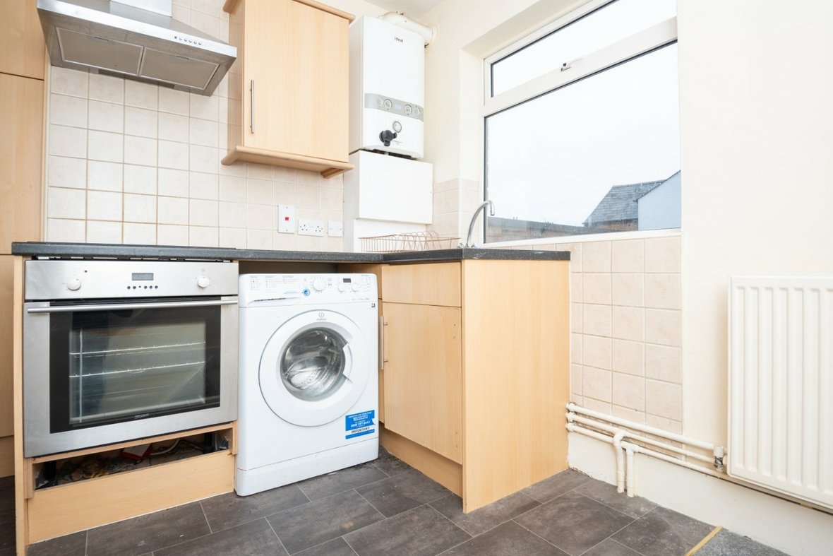 3 Bedroom Maisonette Let AgreedMaisonette Let Agreed in Arthur Road, St. Albans, Hertfordshire - View 9 - Collinson Hall