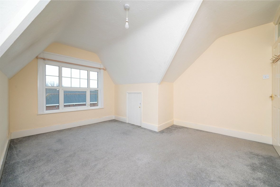 3 Bedroom Maisonette LetMaisonette Let in Arthur Road, St. Albans, Hertfordshire - View 5 - Collinson Hall