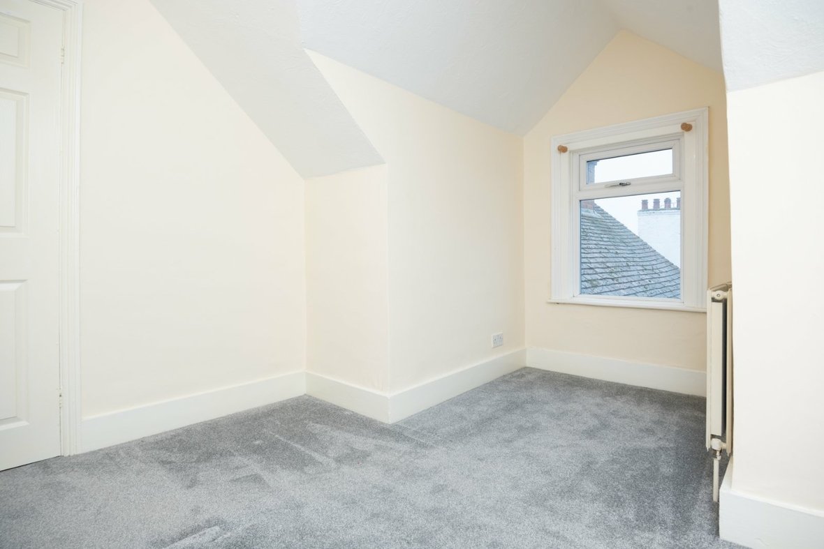 3 Bedroom Maisonette Let AgreedMaisonette Let Agreed in Arthur Road, St. Albans, Hertfordshire - View 11 - Collinson Hall