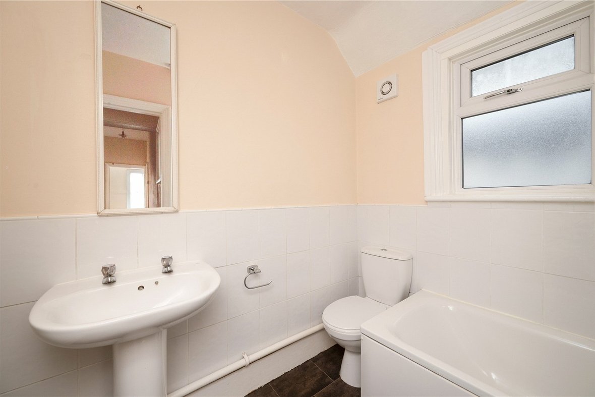 3 Bedroom Maisonette LetMaisonette Let in Arthur Road, St. Albans, Hertfordshire - View 7 - Collinson Hall