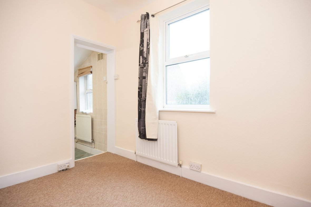 3 Bedroom House LetHouse Let in Glenferrie Road, St. Albans, Hertfordshire - View 15 - Collinson Hall