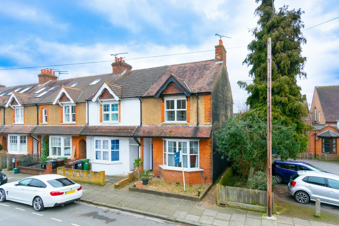 3 Bedroom House LetHouse Let in Glenferrie Road, St. Albans, Hertfordshire - View 1 - Collinson Hall
