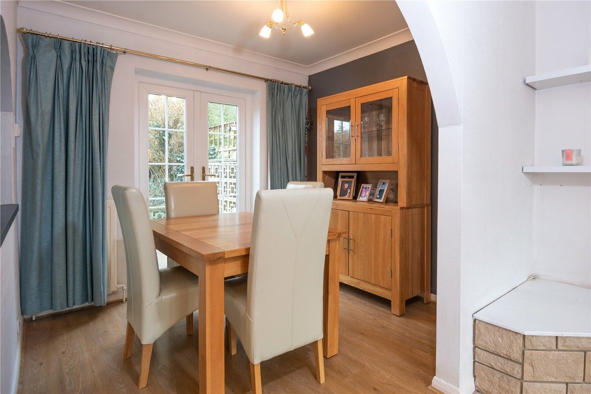 3 Bedroom House Sold Subject to Contract in Robert Avenue, St. Albans, Hertfordshire - View 15 - Collinson Hall