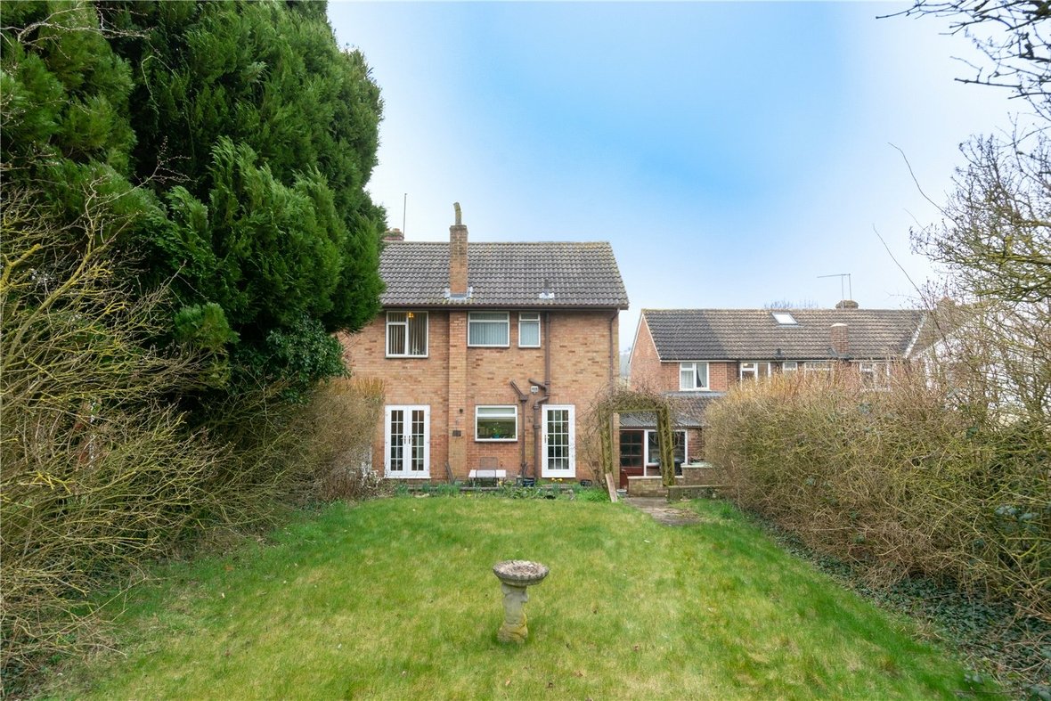 3 Bedroom House Sold Subject to Contract in Robert Avenue, St. Albans, Hertfordshire - View 12 - Collinson Hall