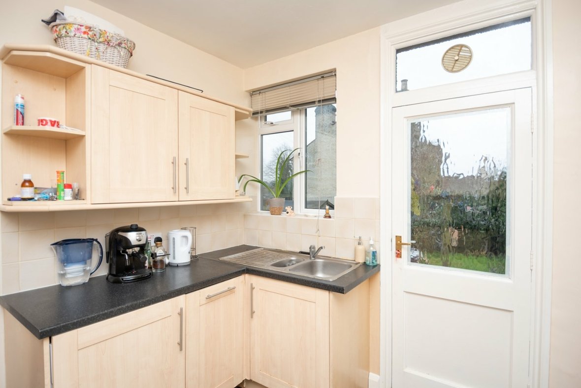 2 Bedroom Maisonette Let in Cannon Street, St. Albans, Hertfordshire - View 5 - Collinson Hall