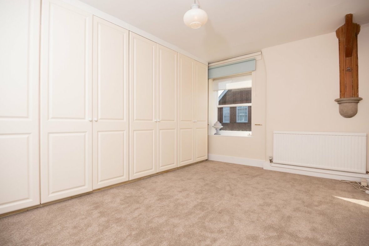 3 Bedroom House Let in Church Crescent, St. Albans, Hertfordshire - View 9 - Collinson Hall