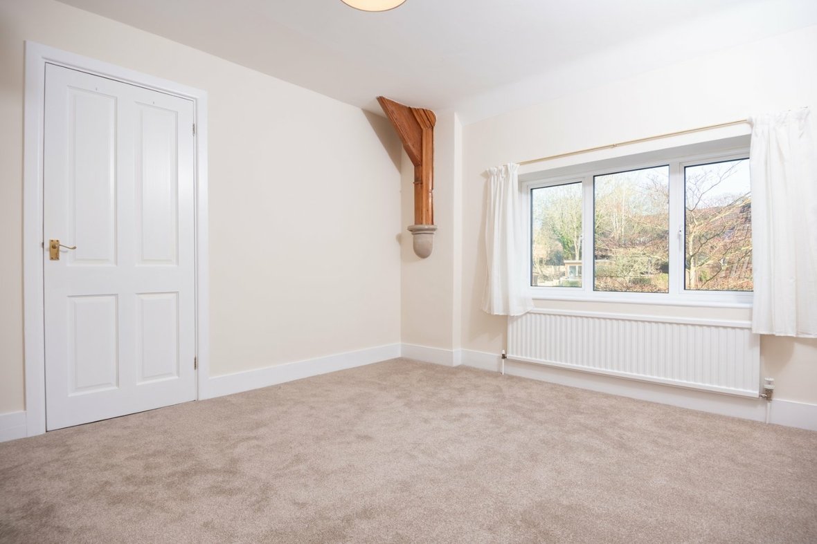 3 Bedroom House Let AgreedHouse Let Agreed in Church Crescent, St. Albans, Hertfordshire - View 7 - Collinson Hall