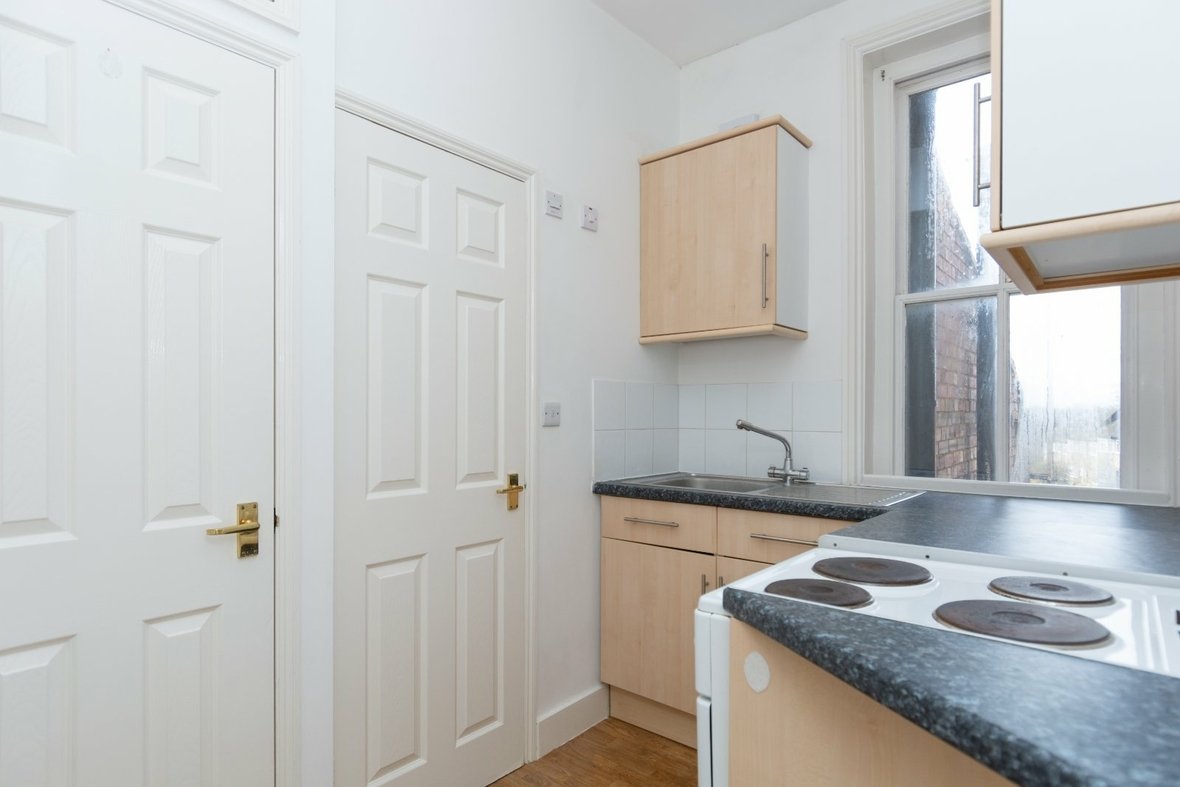 Apartment Let Agreed in London Road, St. Albans - View 4 - Collinson Hall