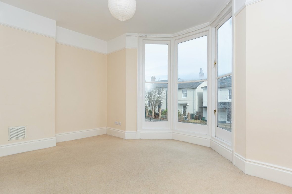 Apartment Let Agreed in London Road, St. Albans - View 2 - Collinson Hall