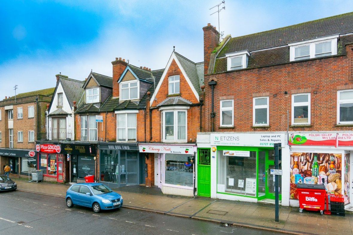 Apartment Let Agreed in London Road, St. Albans - View 10 - Collinson Hall