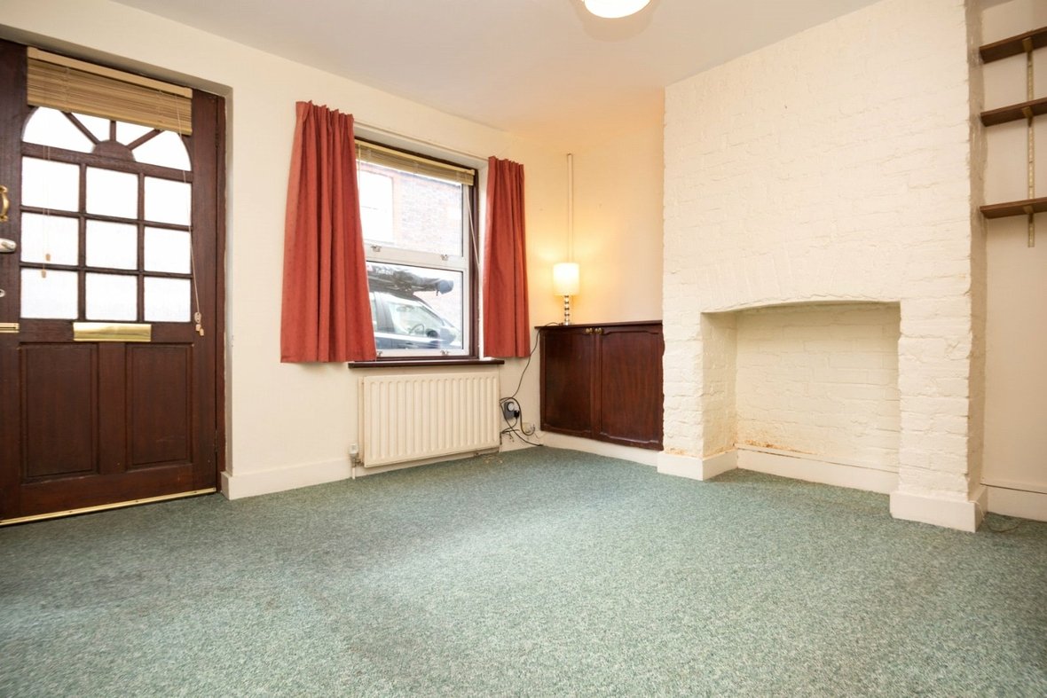 2 Bedroom House Let AgreedHouse Let Agreed in Inkerman Road, St. Albans - View 2 - Collinson Hall